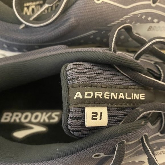 Brooks Men's Adrenaline GTS 21, US Medium (D) 12/ UK 11/ EU 46, Grey/Black - Picture 4 of 10